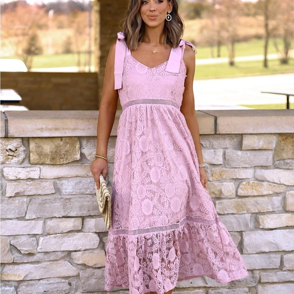 Magnolia Boutique Dusty Pink Midi Dress